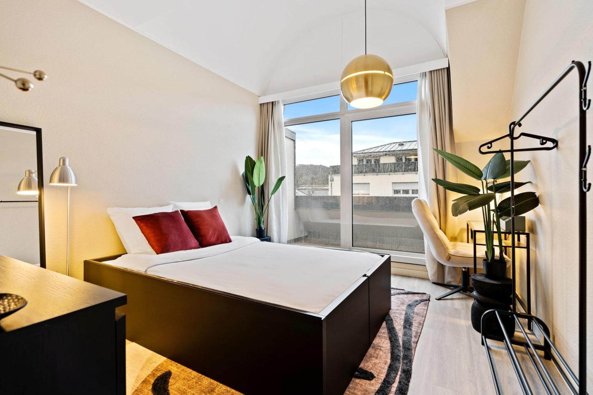 Chic 2Br Stay In Luxembourg With Free Parking Exteriör bild